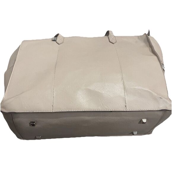 BEIS The Work Tote Beige Bag Travel Lg With Strap/ Interior iPad Snap On Pouch - Picture 9 of 16
